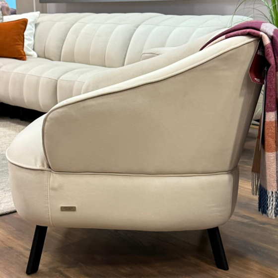  Damen Brezza-2
